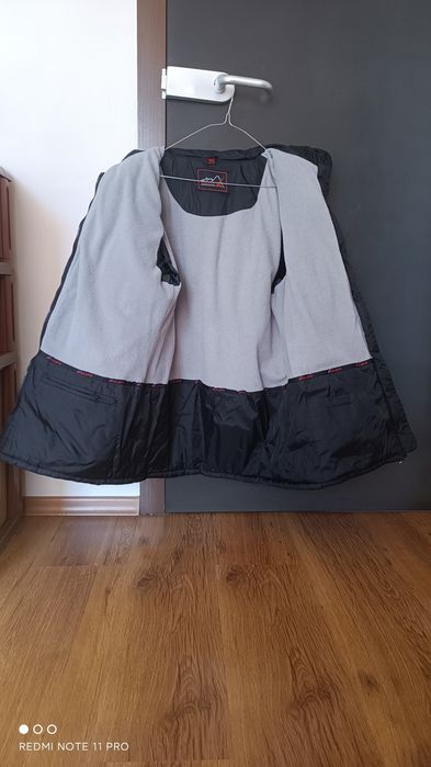 Дамско зимно дебело яке с качулка NATURE