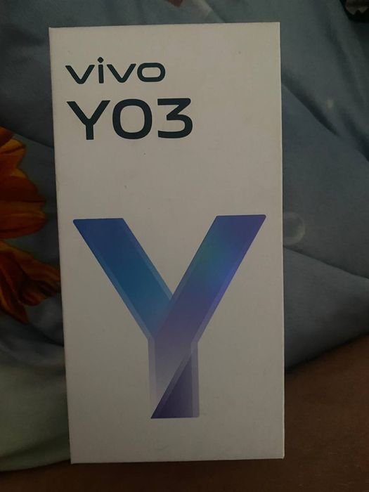 Продам телефон vivo Y03