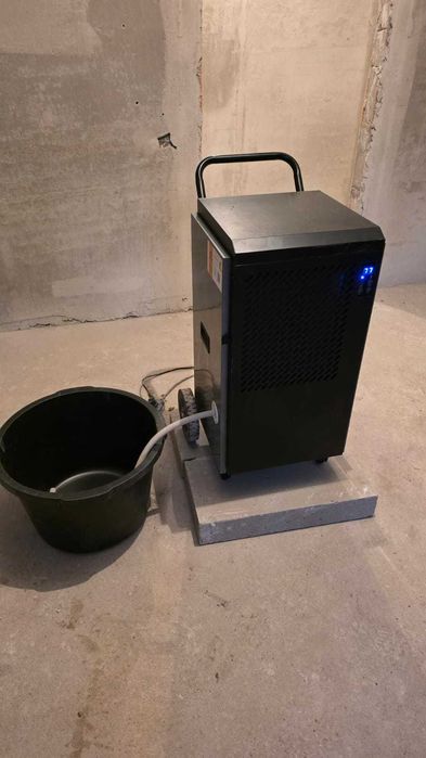 Профессиональные осушители воздуха в аренду.