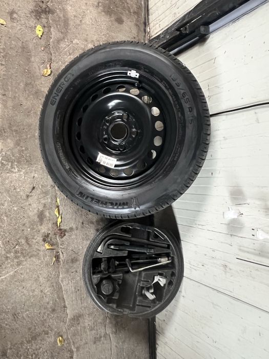 Kit Roata Rezerva 15 16 Audi VW Skoda Seat 205.55.16