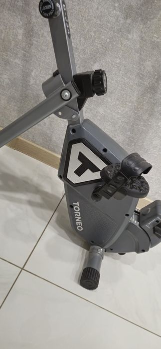 Велотренажер TORNEO B-234