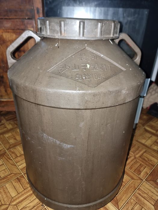 Продам бочки, бетоны .