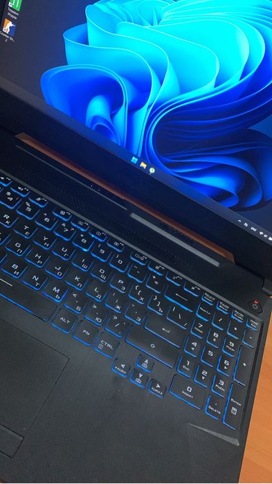 Продам хороший ноут