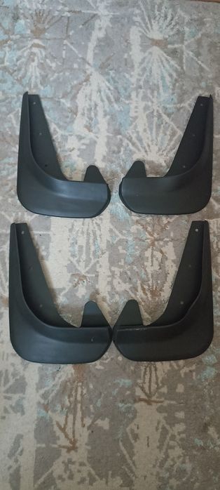 Продам брызговики универсальные