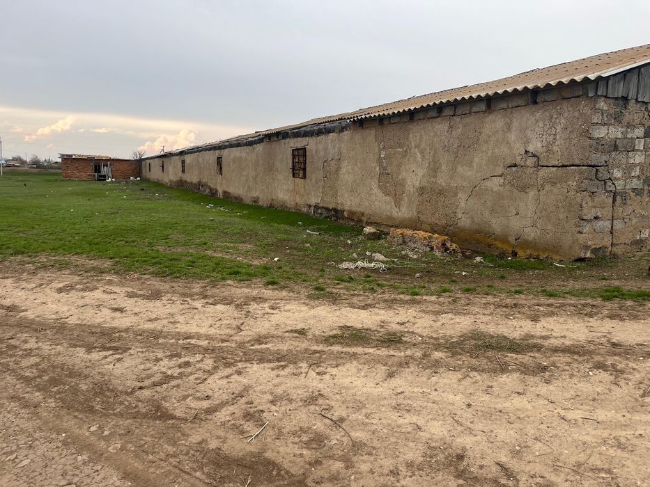 Продам базу 80 соток земля