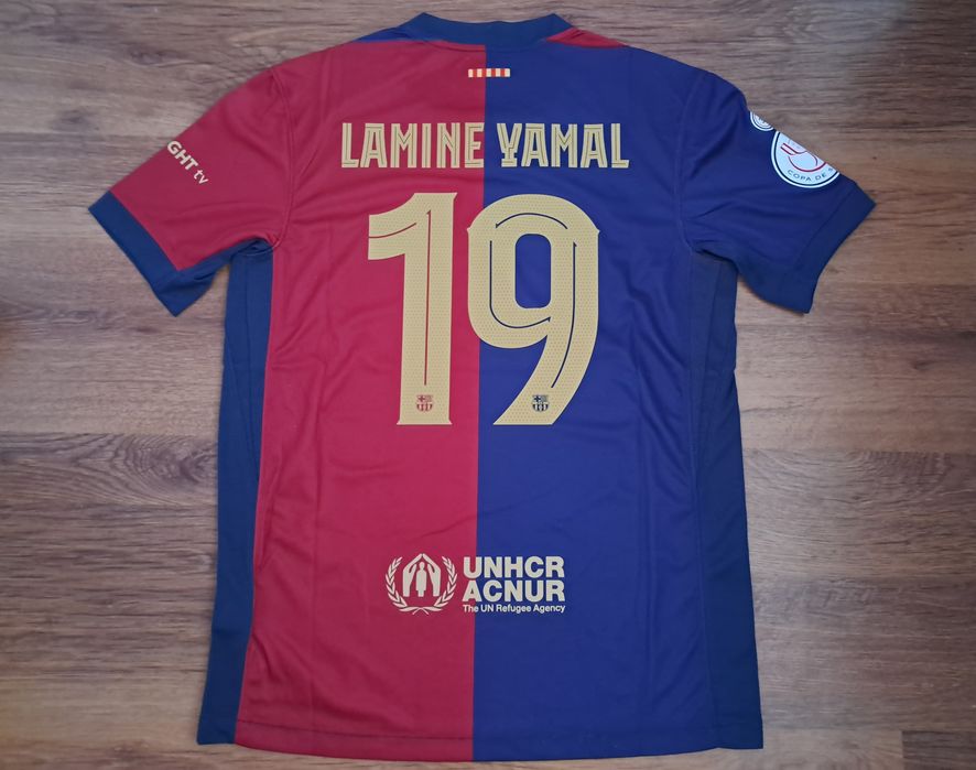 Фланелка Barcelona размер М Lamine Yamal