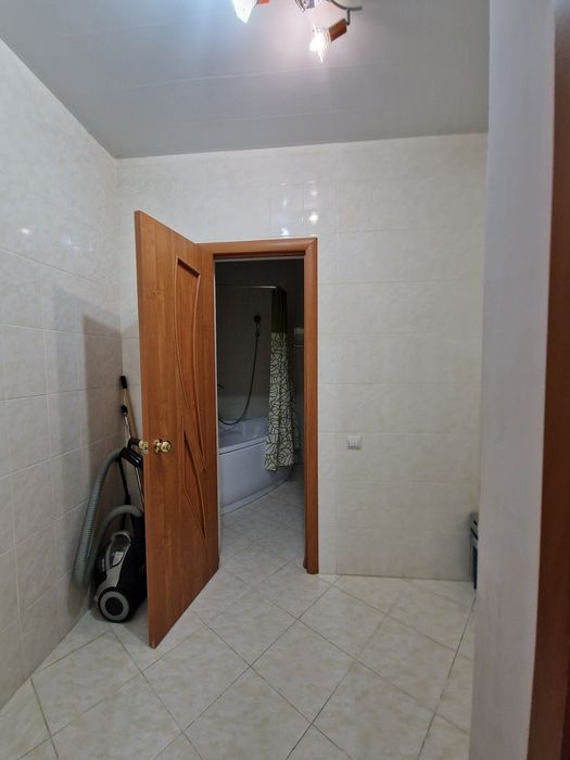 Продам 2кв 90 квм