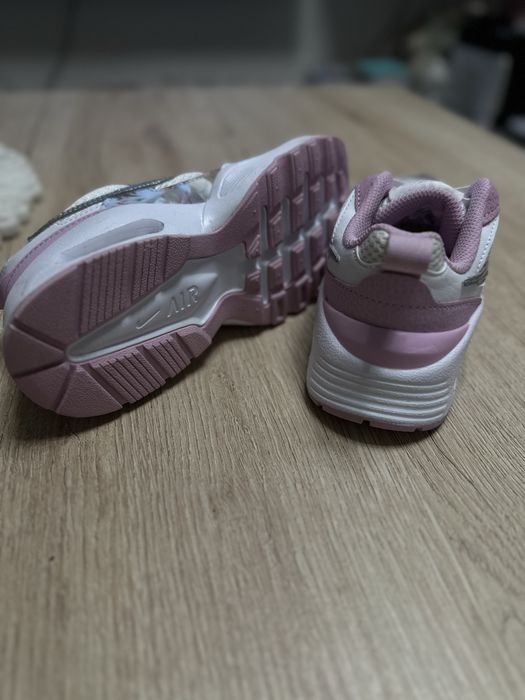 Детски обувки 31 номер Nike Air Max Fusion