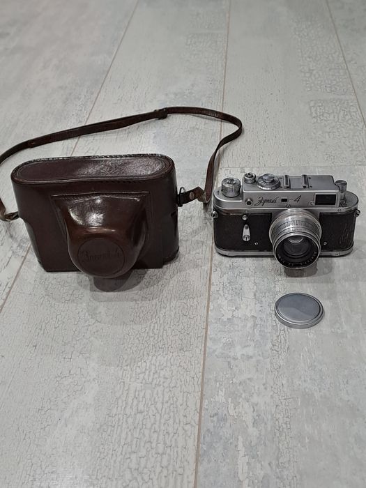 Фотоапарат Зоркий-4