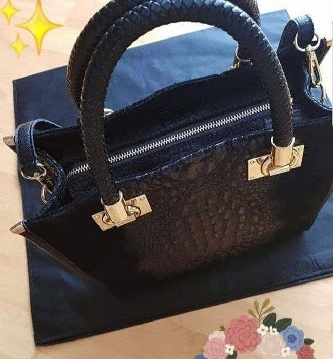 Geanta damă piele naturala 100%,insertii croco,logo metalic auriu, curea detasabila,saculet