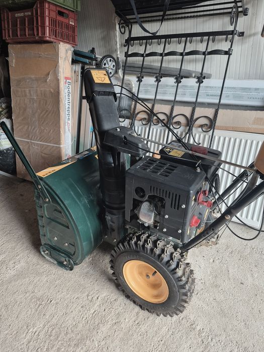 Freză de zăpadă Yard-Man YM 66 MW, 277 cm³, ca nouă