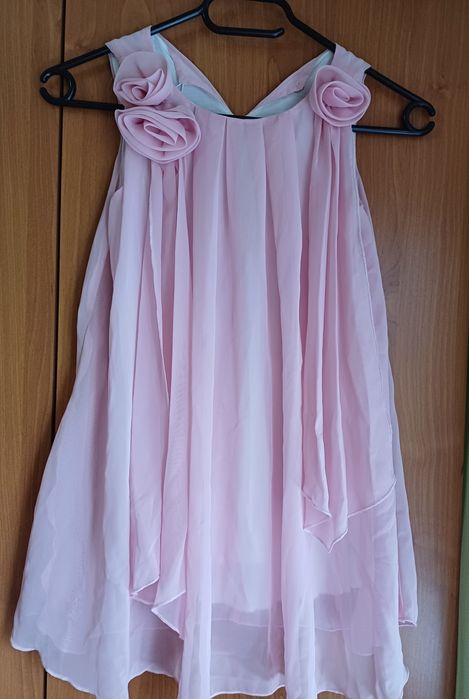 Рокли и полички 122/128