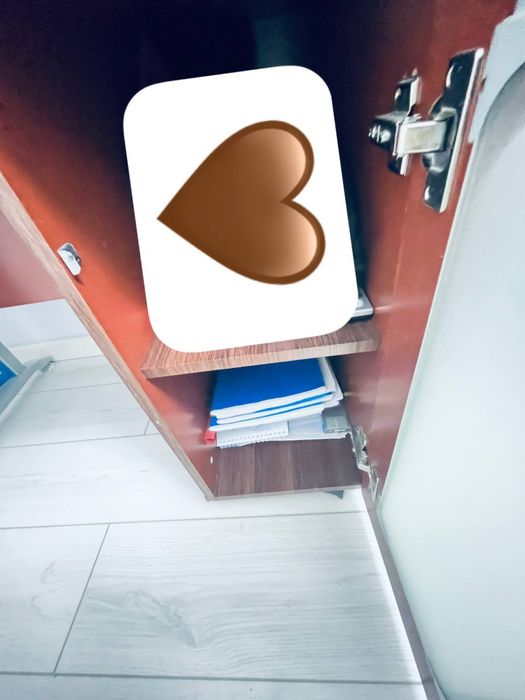 Продам компьютерный стол