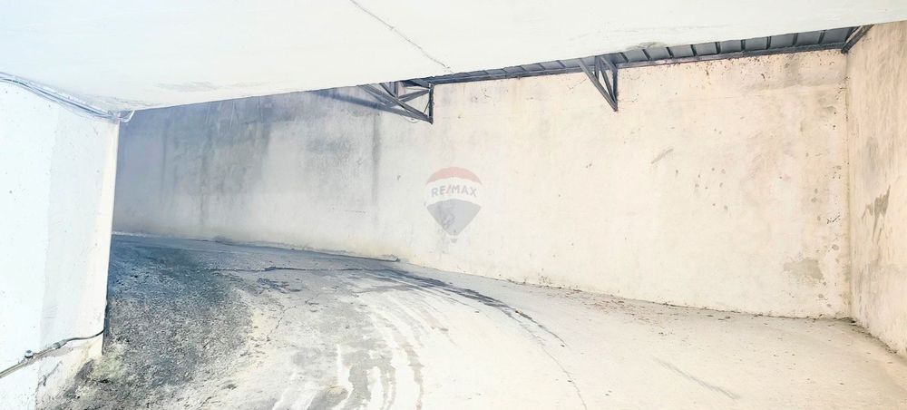 Продава се Гараж / Паркомясто в Варна, Терапевтична болница - 13 кв.м за 1001 €/кв.м - Снимка #10