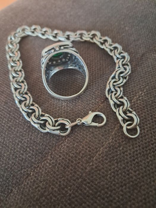 Продам браслет и печатку серебро