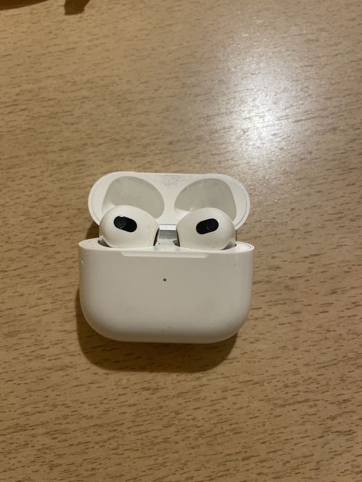 Air pods 3.