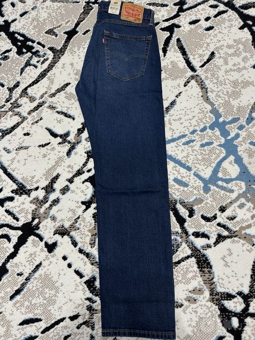 Джинсы Levi's 505 regular fit.р. 36/32.