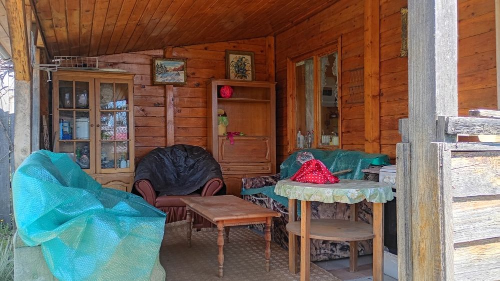 Casă de vacanță cu anexe .