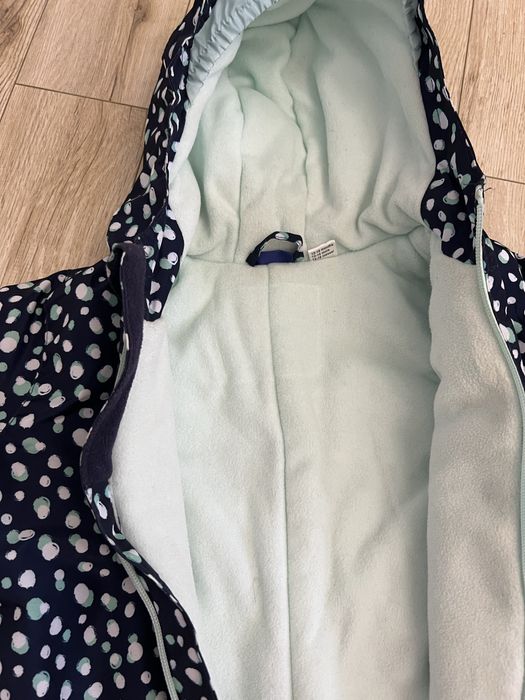 Продаю детский комбинезон зимний