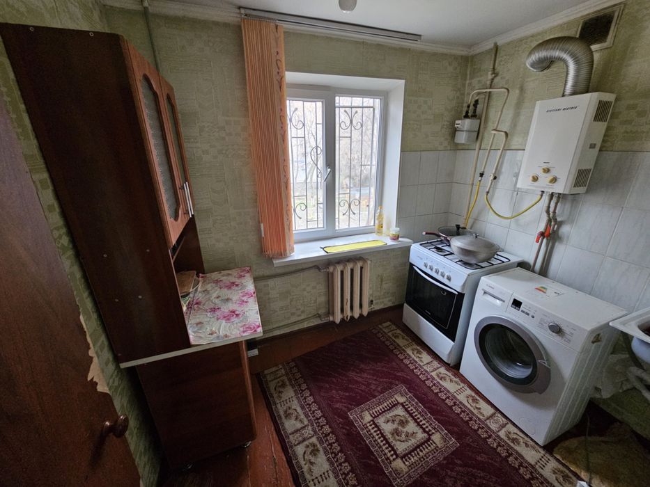 Студенттер керек