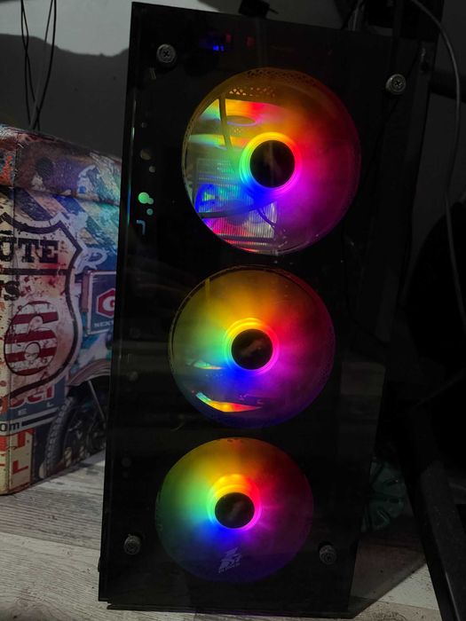 PC Gaming/Editare RTX 3090GB 24g Ryzen 7 5800x3d 64 GB RAM DDR4 2TB SS