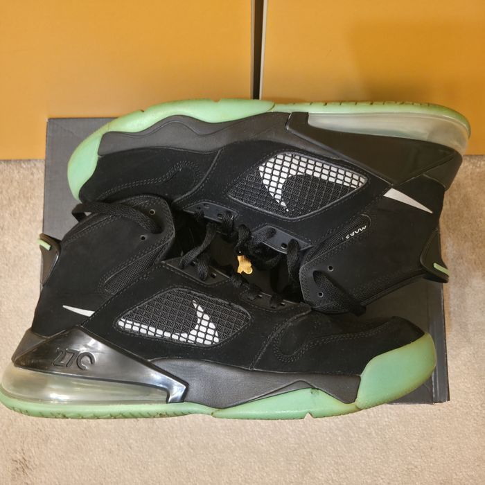 Nike Jordan Mars 720