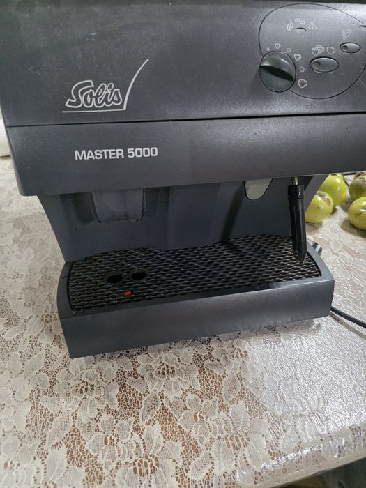 aparat  de  cafea  .