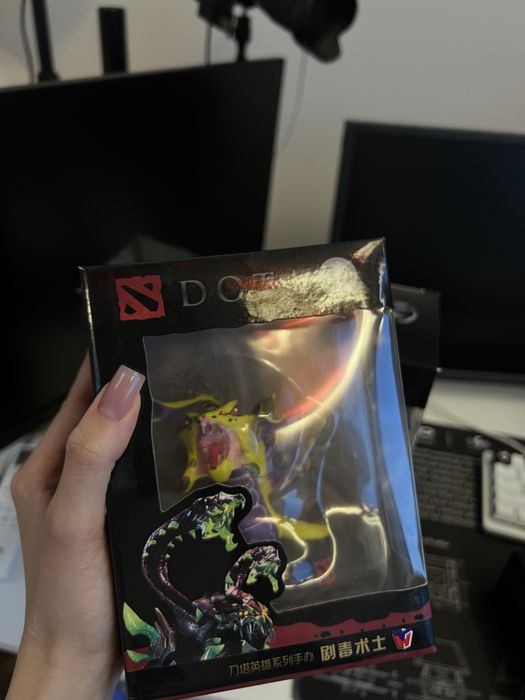Игрушки dota2 новые продам