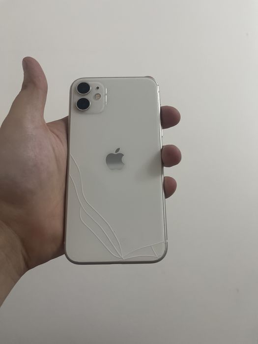 Продам айфон 11 64гб