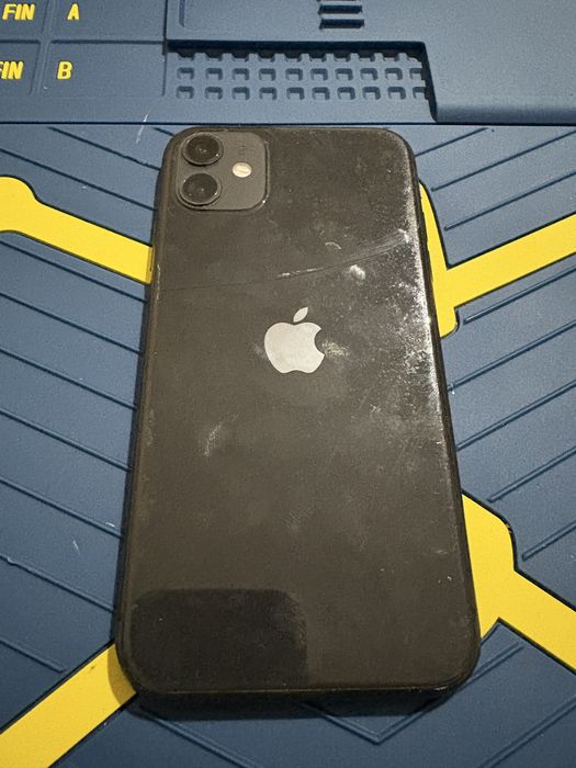 Айфон 11/64/73.