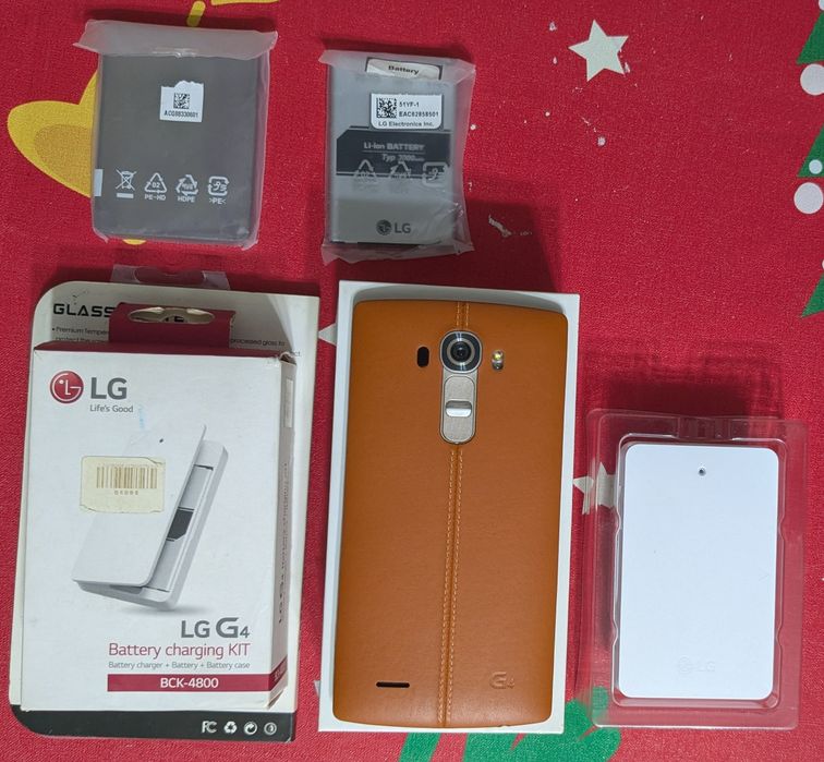 Смартфон LG G4 в хорошем состоянии