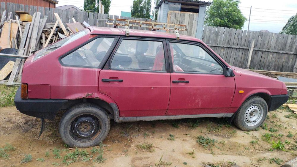 Продам ВАЗ 21093