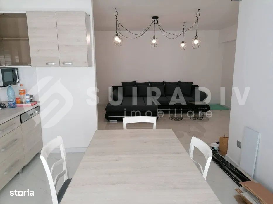 Apartament modern cu 3 camere, 2 bai, parcare- Buna Ziua