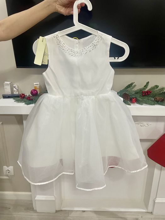 Нарядные детские платья