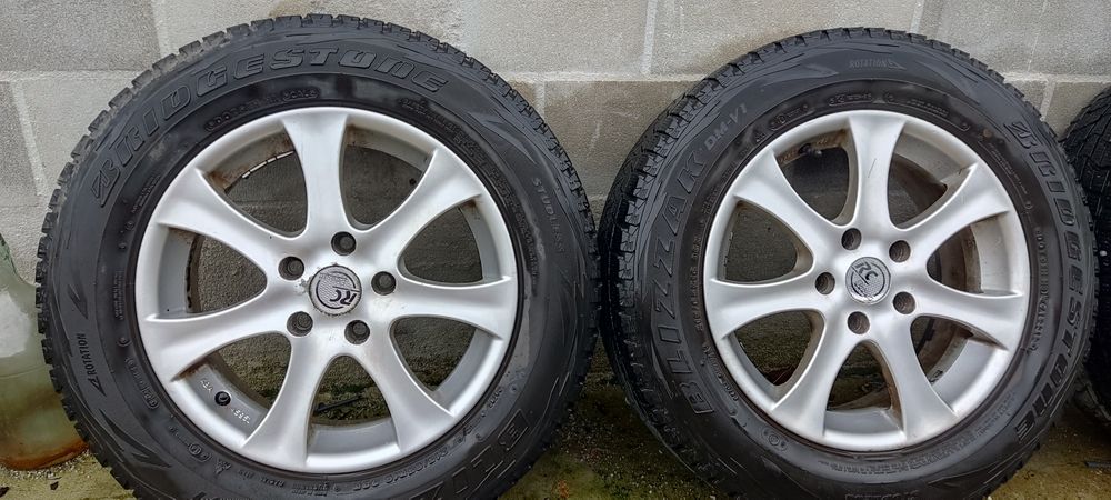 Джанти с гуми за Honda CR-V 16"