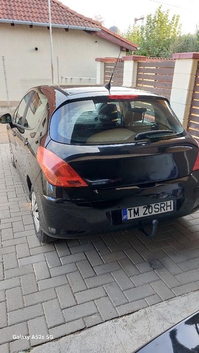 Vând Pegeot 308 benzina