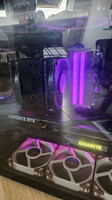 Геймърски компютър 4070ti super, i9 14900kf, 64gb, 2tb