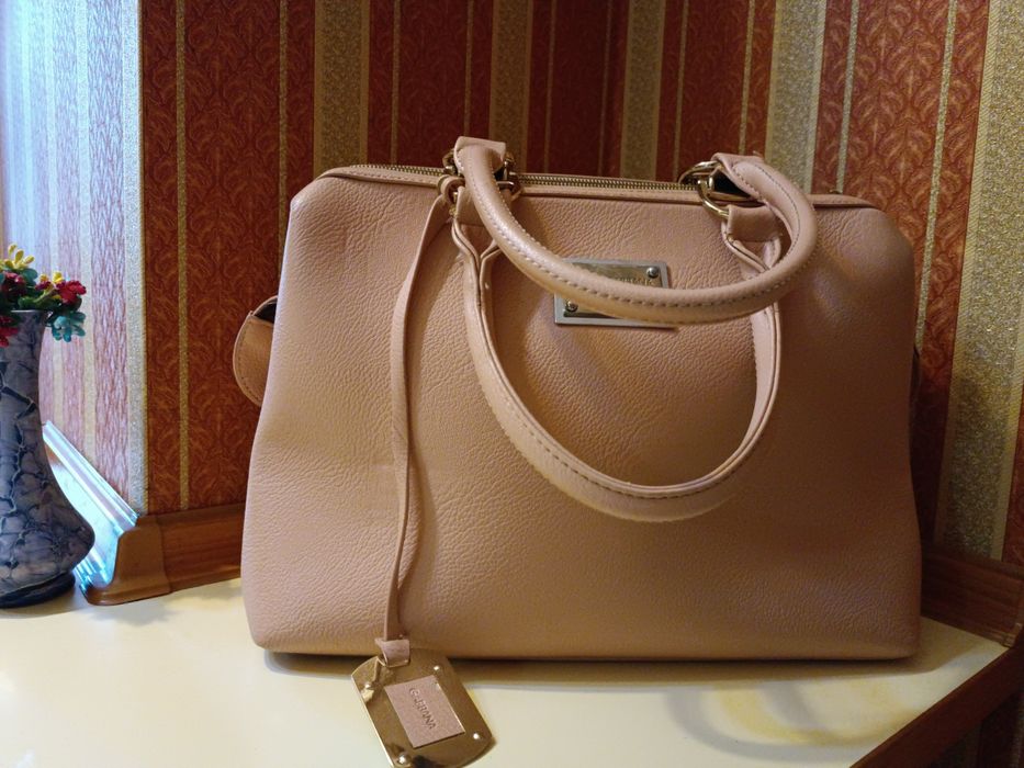 Продам сумку в хорошем состоянии