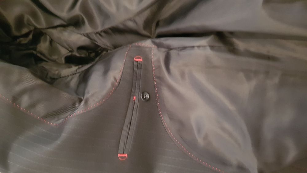 Мъжки черен костюм, SAGE Plaza, сако и панталон, р-р 48 ( М/L )