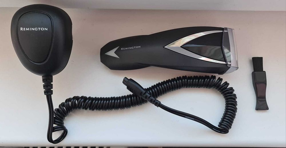 Aparat de ras + trimmer Remington x110, nou