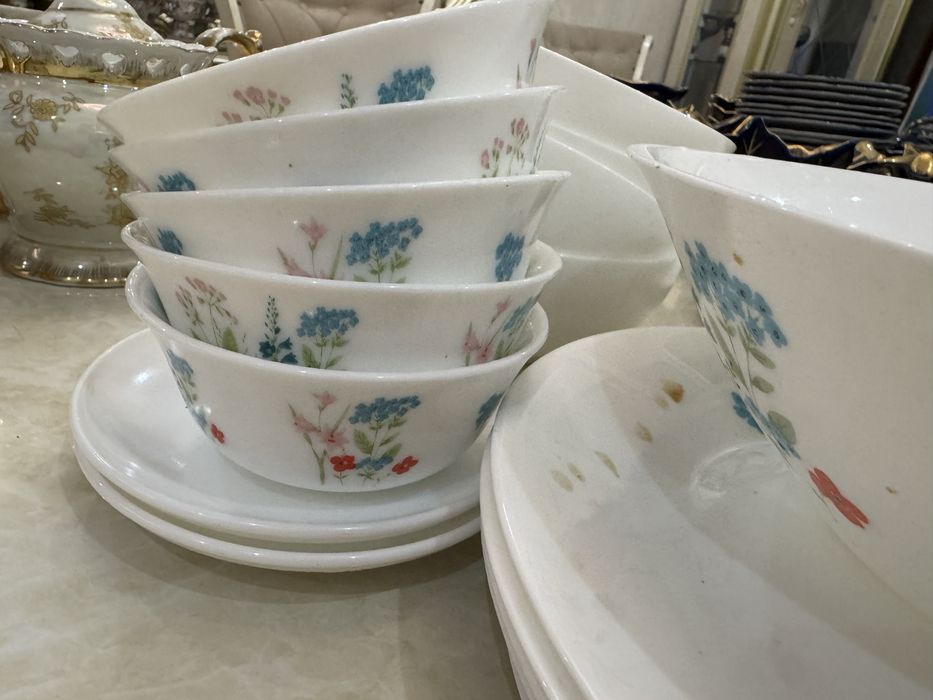 Чайник “модонна””. 2 шт  по 100000