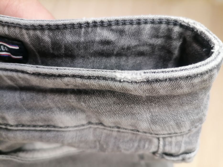 Blugi Tommy Hilfiger de damă