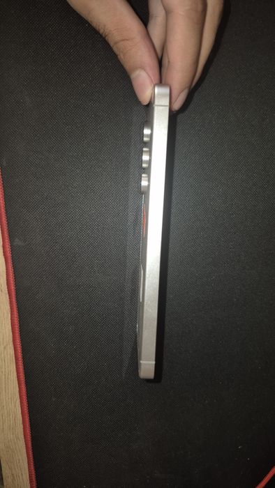 Samsung S24 FE 256Gb