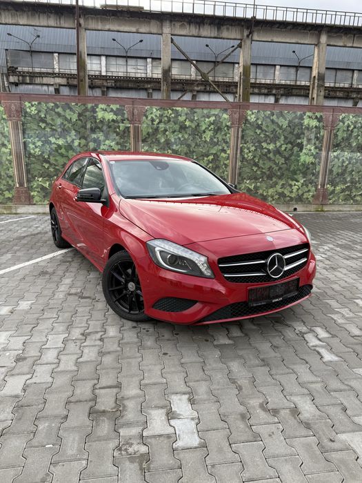 Mercedes A180 / Automat / Bi-xenon