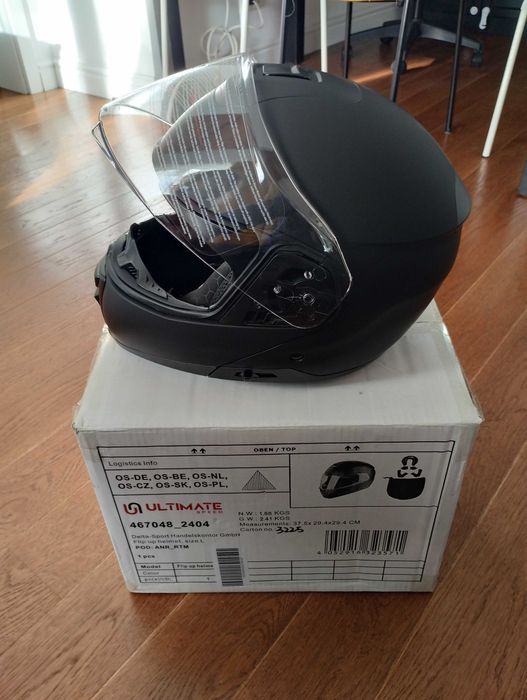 Нова каска модулна за мотор ULTIMATE SPEED® ECE-R 22.06