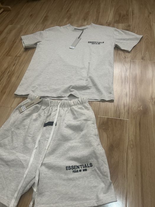 Compleu Essentials
