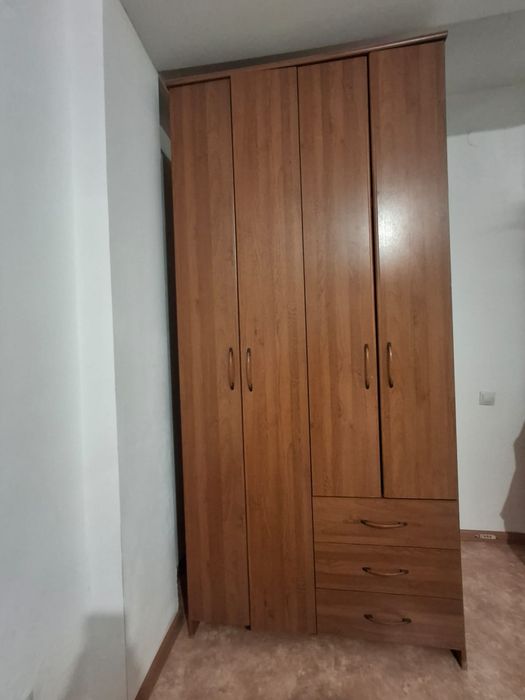 Продается шкаф в хорошем состоянии