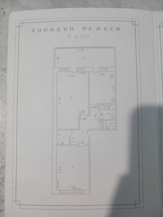 Fruzne massiv Navruz to'yxona yonida 2 xonali uy sotiladi