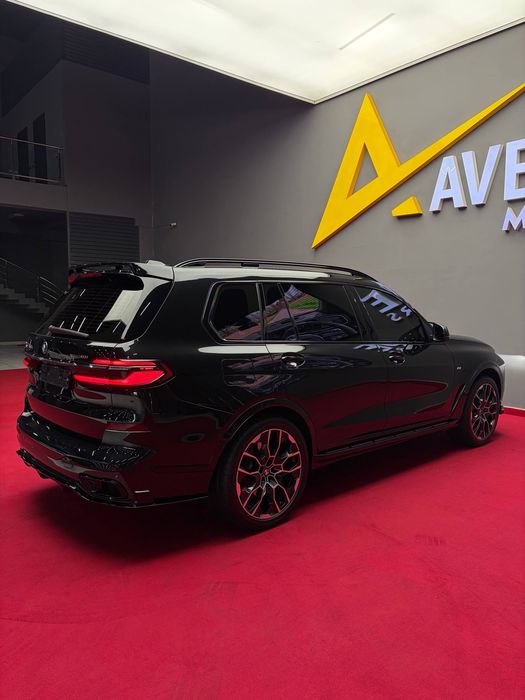 В продаже BMW X7 xdrive40i 2023