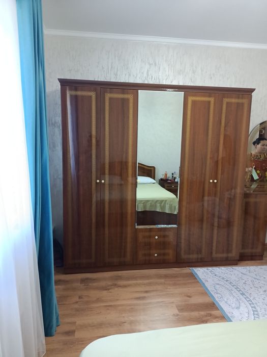 Спальный гарнитур